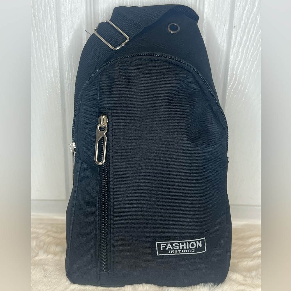 FASHION INSTINCT BLACK MESSENGER SLING BAG